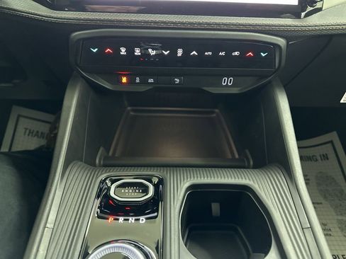 New 2026 Jeep Cherokee Limited AWD/4WD image 37