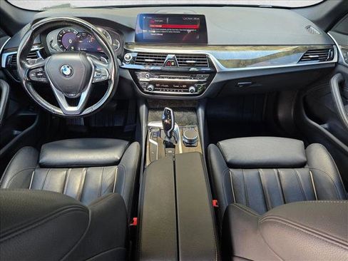Used 2019 BMW 530i xDrive w/ Convenience Package AWD/4WD image 21