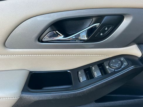 Certified 2023 Chevrolet Traverse LS w/ LPO, Cargo Package image 11