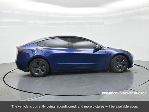 Used 2022 Tesla Model 3 image 5