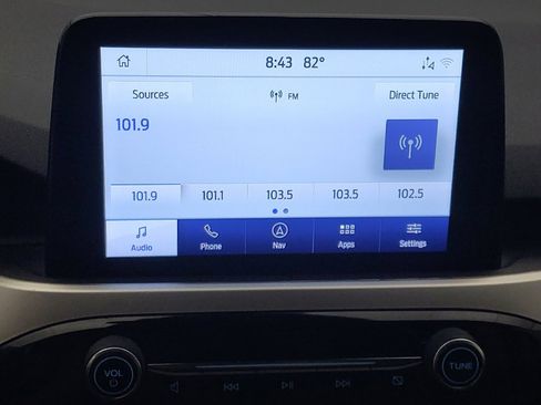 Used 2020 Ford Escape SE FWD image 25