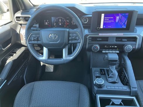 New 2026 Toyota 4Runner SR5 AWD/4WD image 27