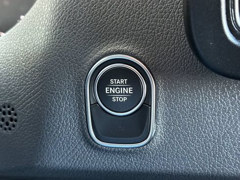 Used 2023 Mercedes-Benz Sprinter 2500 image 20