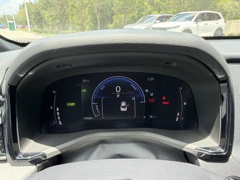 Certified 2025 Toyota Camry SE FWD image 27