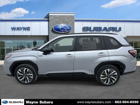 New 2025 Subaru Forester Touring image 5