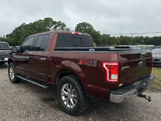 Used 2017 Ford F150 XLT w/ Equipment Group 302A Luxury AWD/4WD image 4