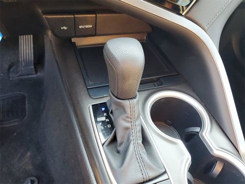 Used 2023 Toyota Camry LE image 23