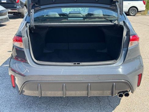 Used 2025 Toyota Corolla SE FWD image 5