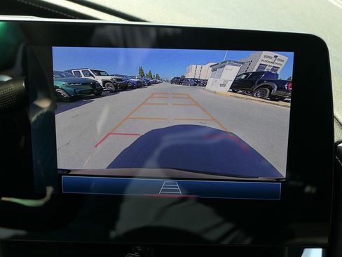 Used 2025 Chevrolet Corvette Stingray Coupe w/ 1LT image 19