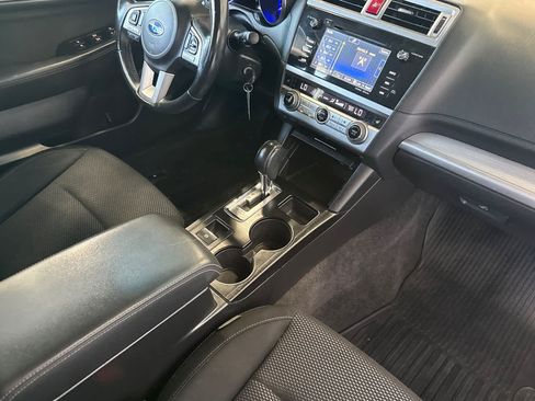 Used 2015 Subaru Outback 2.5i Premium AWD/4WD image 18