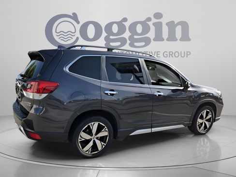 Used 2019 Subaru Forester Touring w/ Popular Package #3 AWD/4WD image 5