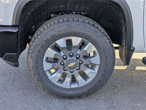 New 2026 Chevrolet Silverado 2500 Custom w/ Custom Convenience Package image 8