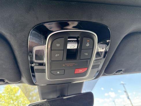 Used 2023 Hyundai Santa Fe Calligraphy AWD/4WD image 37