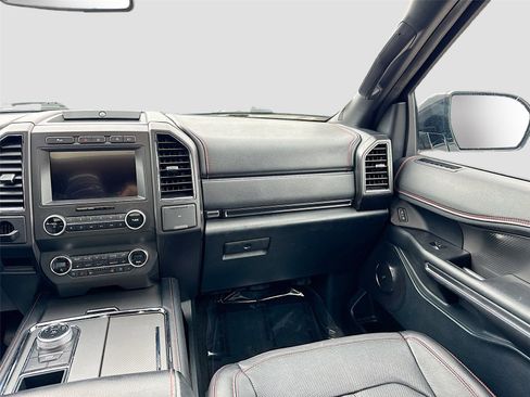 Used 2020 Ford Expedition Limited w/ Equipment Group 303A image 24