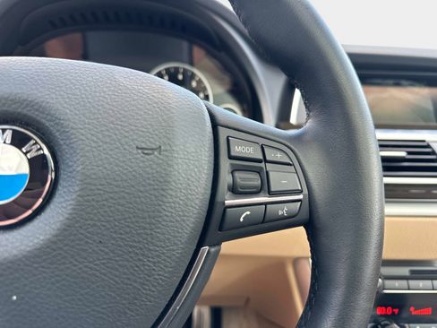 Used 2014 BMW 550i Gran Turismo xDrive 550i xDrive Gran Turismo image 31