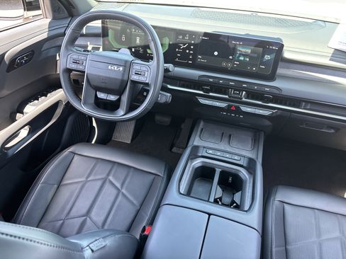 Used 2027 Kia Telluride EX X-Line AWD/4WD image 13