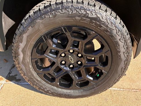 New 2026 Chevrolet Colorado Trail Boss AWD/4WD image 3