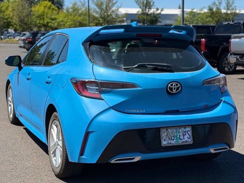 Used 2019 Toyota Corolla SE FWD image 3