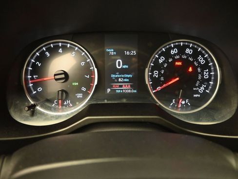 Used 2019 Toyota RAV4 LE w/ All Weather Liner Package image 10