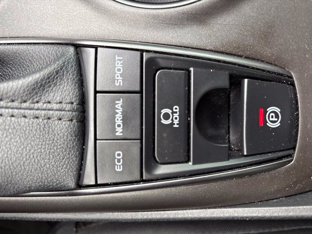 Used 2023 Toyota Camry XSE FWD image 29