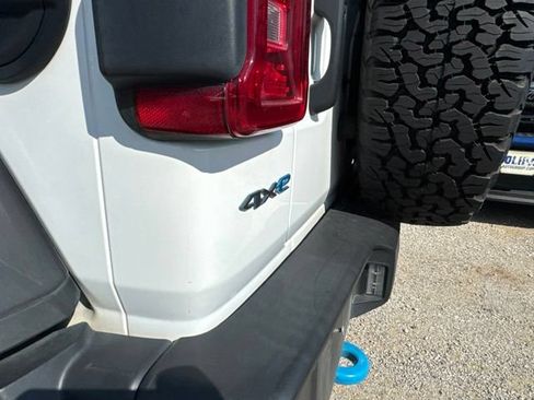 Used 2024 Jeep Wrangler Unlimited Rubicon 4xe AWD/4WD image 10