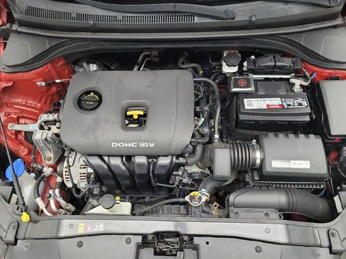 Used 2018 Hyundai Elantra Value Edition FWD image 30