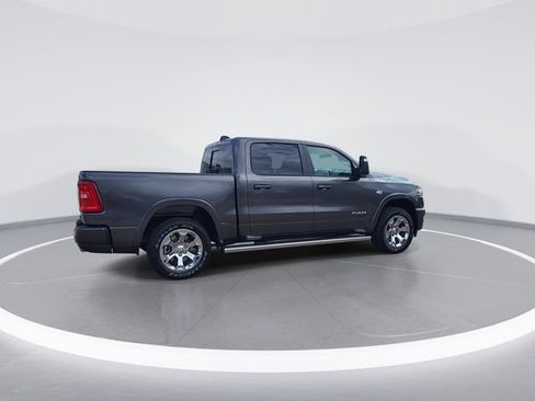 New 2026 RAM 1500 4x4 Crew Cab image 9