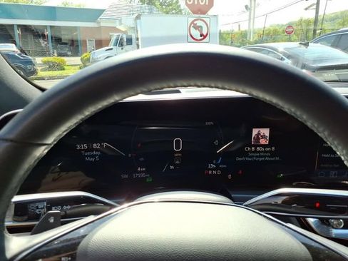 Certified 2024 Cadillac Lyriq Tech AWD/4WD image 15