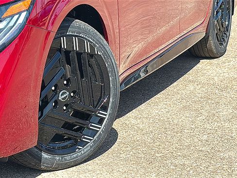 New 2026 Nissan Sentra SR w/ Floor Mat Package image 3