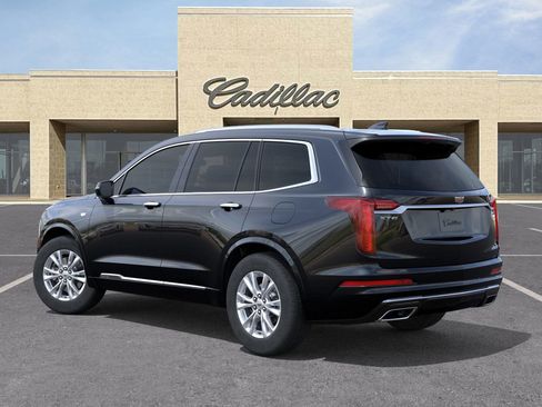 New 2025 Cadillac XT6 Luxury image 3
