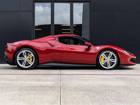 Used 2022 Ferrari 296 GTB RWD image 10