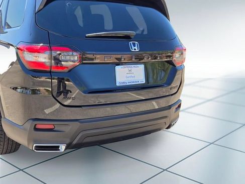Certified 2023 Honda Pilot Sport image 7