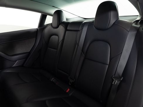 Used 2023 Tesla Model 3 Standard Range RWD image 17