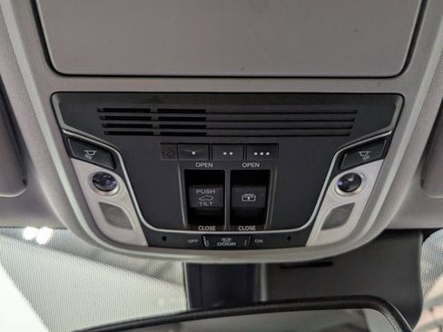 Used 2017 Honda Pilot Elite image 28