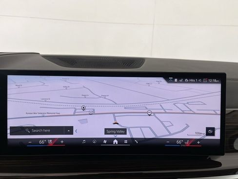 Used 2025 BMW X7 xDrive40i image 16