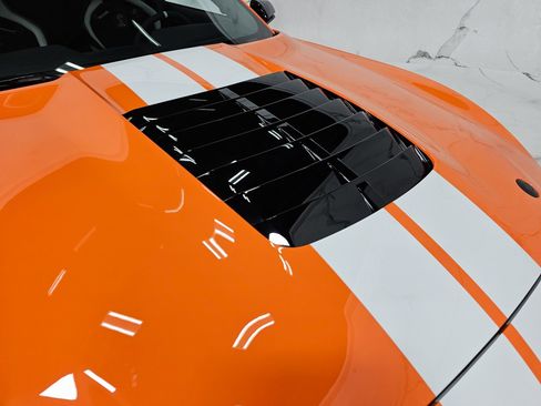 Used 2021 Ford Mustang Shelby GT500 w/ Carbon Fiber Track Pack image 18