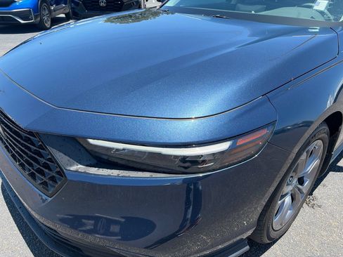 Used 2024 Honda Accord EX image 13