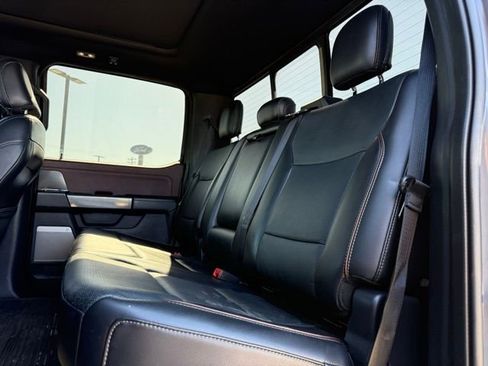 Used 2021 Ford F150 Lariat image 18