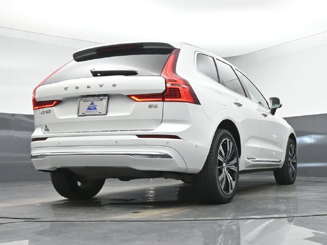 Used 2023 Volvo XC60 B5 Plus w/ Protection Package Premier FWD image 16