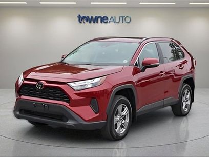 Used 2022 Toyota RAV4 XLE
