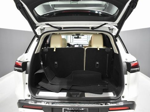 Used 2023 INFINITI QX60 Luxe w/ Cargo Package image 38