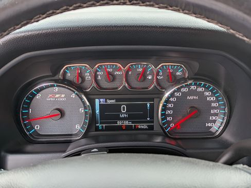 Used 2018 Chevrolet Silverado 1500 LT w/ All Star Edition AWD/4WD image 52