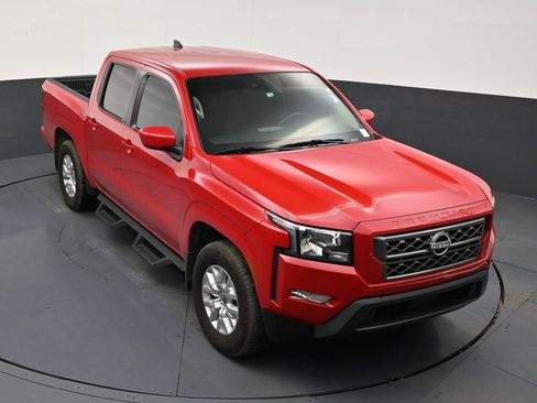 Used 2024 Nissan Frontier SV w/ SV Convenience Package RWD image 18