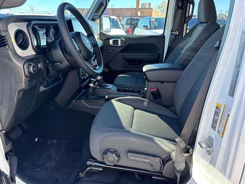 New 2026 Jeep Wrangler Unlimited Sport image 9