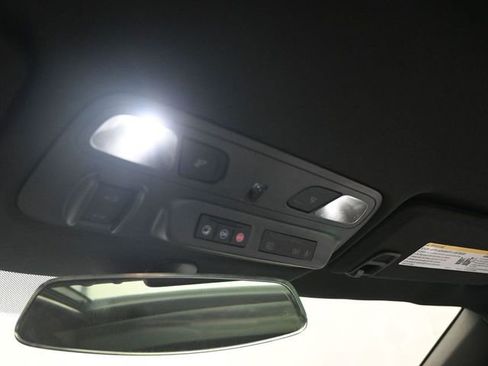 Used 2022 Chevrolet Camaro SS image 25