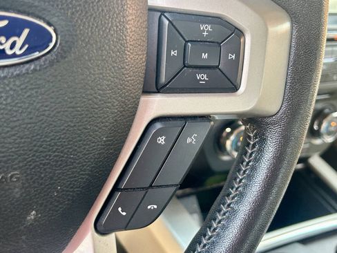 Used 2017 Ford F350 Lariat w/ Lariat Ultimate Package AWD/4WD image 31