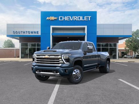 New 2026 Chevrolet Silverado 3500 High Country w/ High Country Premium Package image 32