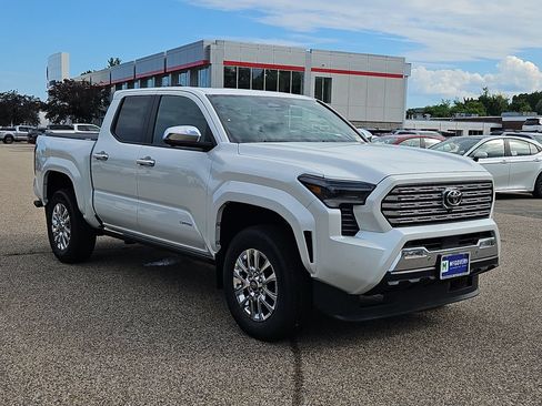 New 2026 Toyota Tacoma 4x4 Double Cab image 3