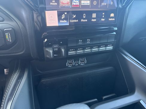 Used 2025 RAM 1500 RHO AWD/4WD image 22