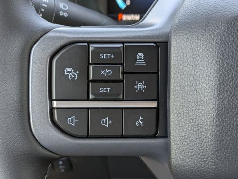 New 2025 Ford F150 Lariat w/ Equipment Group 502A High image 28